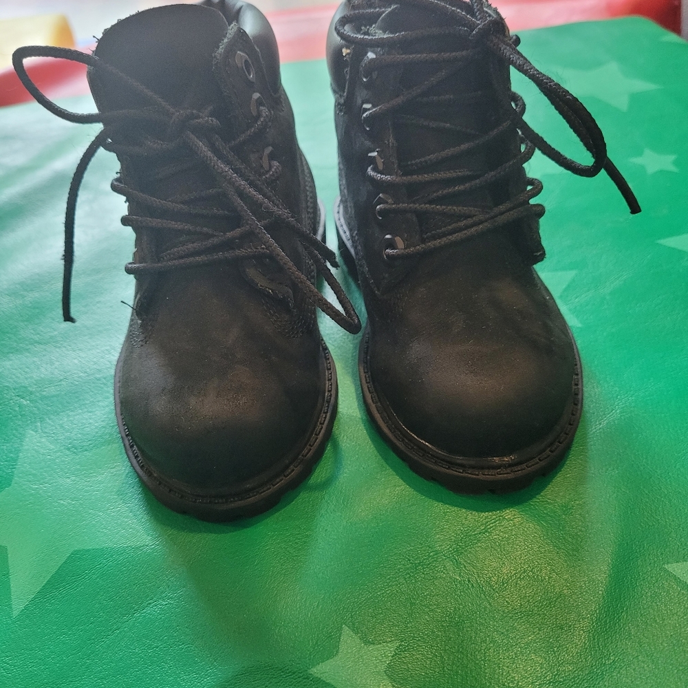 Timberlands - Picture 2 of 4